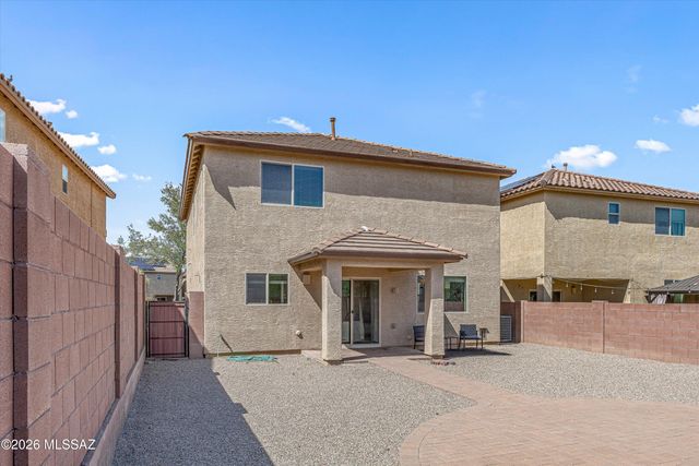 845 W Placita Caney, Green Valley, AZ 85614