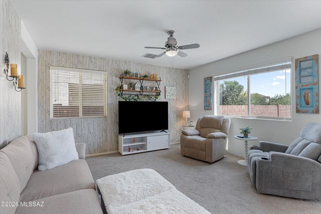 845 W Placita Caney, Green Valley, AZ 85614