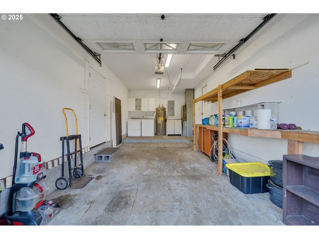 4805 LEONARD St, Netarts, OR 97143