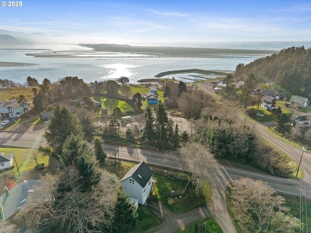 4805 LEONARD St, Netarts, OR 97143