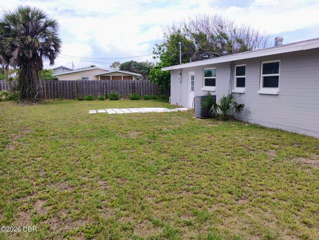 11 Ocean Breeze Circle, Ormond Beach, FL 32176