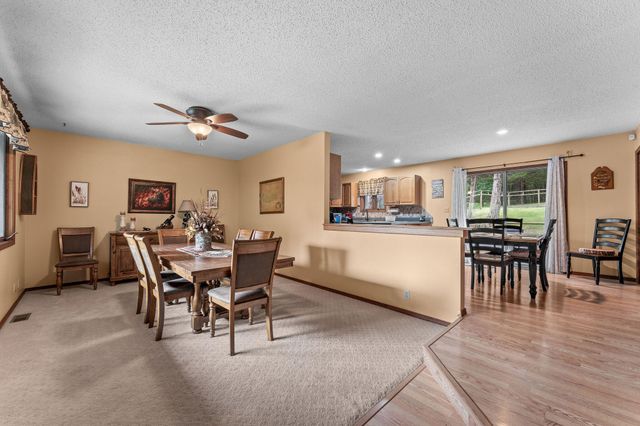 845 Alyeska Point Road, Lampe, MO 65681