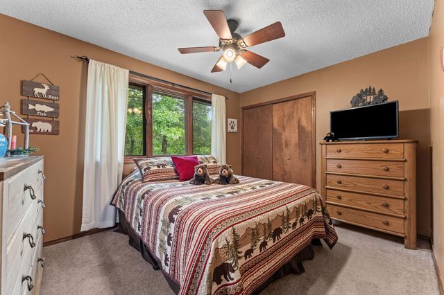 845 Alyeska Point Road, Lampe, MO 65681