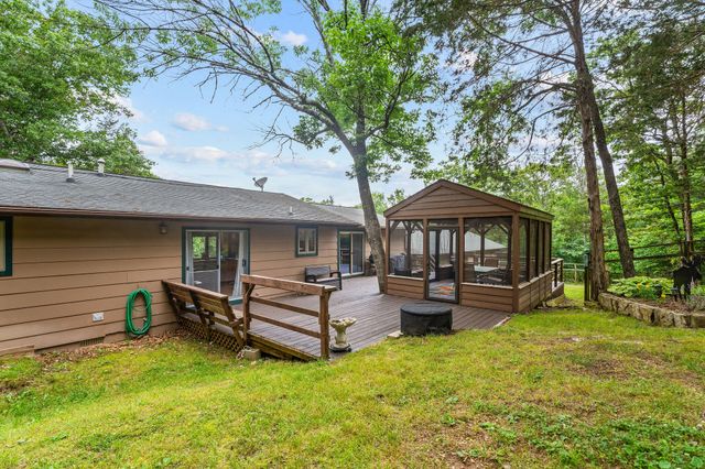 845 Alyeska Point Road, Lampe, MO 65681