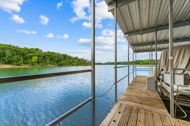 845 Alyeska Point Road, Lampe, MO 65681