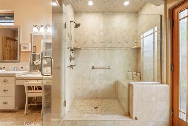 110 11th, Paso Robles, CA 93446