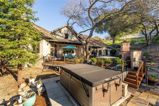 110 11th, Paso Robles, CA 93446