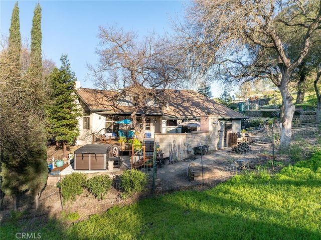 110 11th, Paso Robles, CA 93446