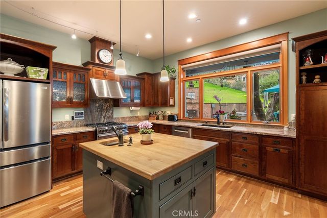 110 11th, Paso Robles, CA 93446