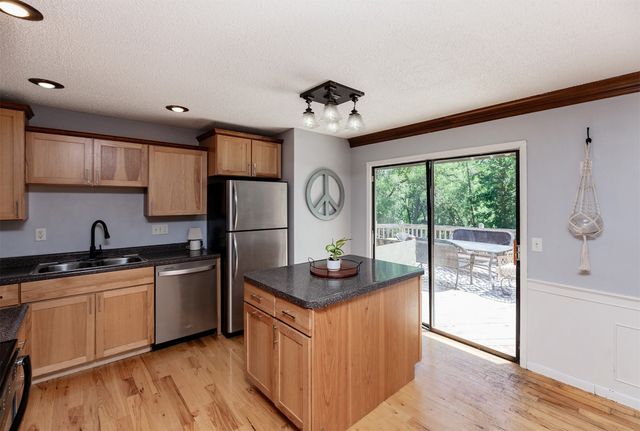 1141 19th Street, West Des Moines, IA 50265