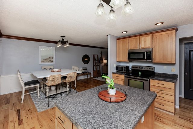1141 19th Street, West Des Moines, IA 50265