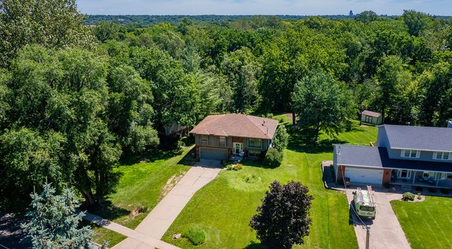 1141 19th Street, West Des Moines, IA 50265
