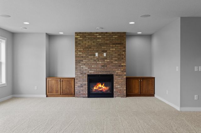 4428 Millstone Drive, Chaska, MN 55318