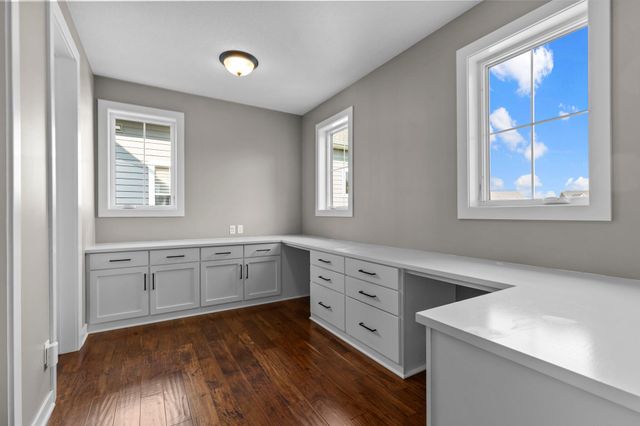 4428 Millstone Drive, Chaska, MN 55318