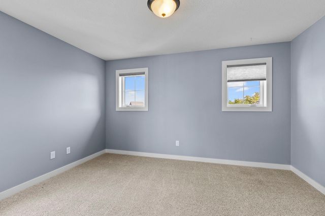 4428 Millstone Drive, Chaska, MN 55318