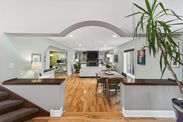 3308 Wild Horse Pass NW, Prior Lake, MN 55372