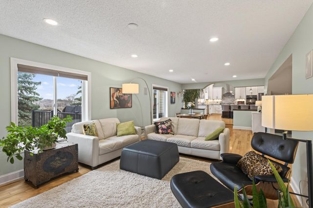 3308 Wild Horse Pass NW, Prior Lake, MN 55372