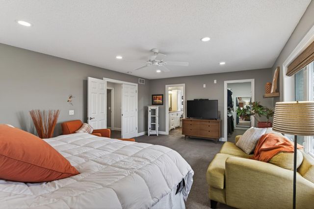 3308 Wild Horse Pass NW, Prior Lake, MN 55372