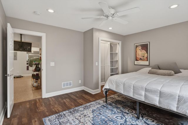 3308 Wild Horse Pass NW, Prior Lake, MN 55372