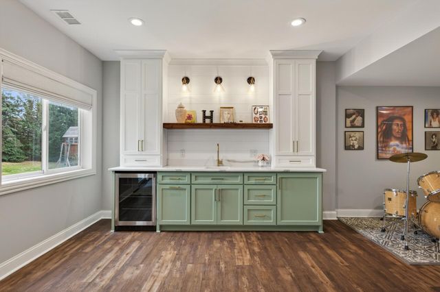 3308 Wild Horse Pass NW, Prior Lake, MN 55372