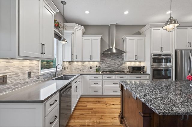 3308 Wild Horse Pass NW, Prior Lake, MN 55372