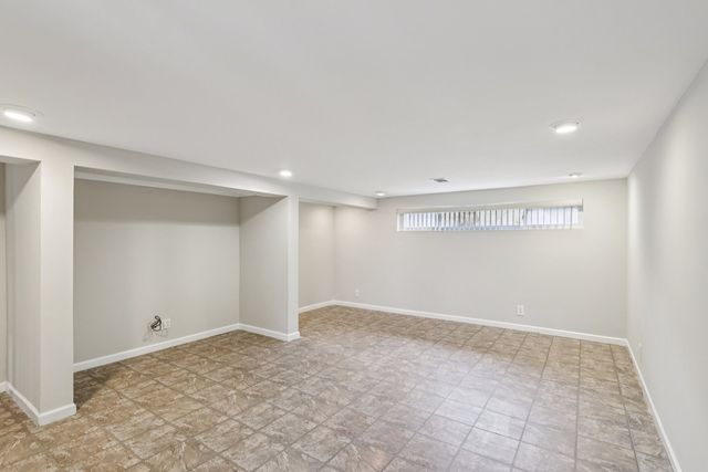 16080 Marion Drive, South Holland, IL 60473