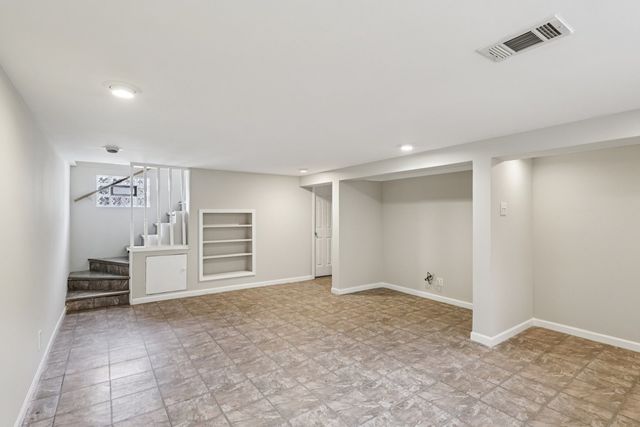 16080 Marion Drive, South Holland, IL 60473