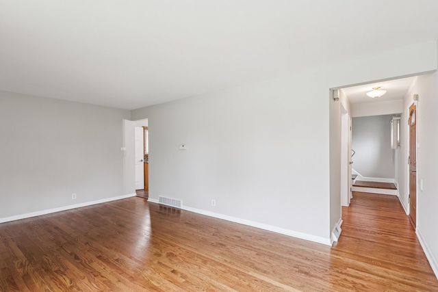 16080 Marion Drive, South Holland, IL 60473