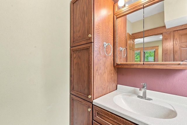 1903 Salisbury ROAD, West Bend, WI 53090