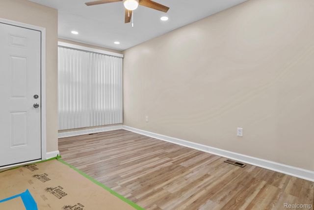 2029 Trowbridge, Hamtramck, MI 48212