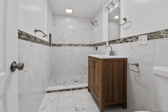 2029 Trowbridge, Hamtramck, MI 48212