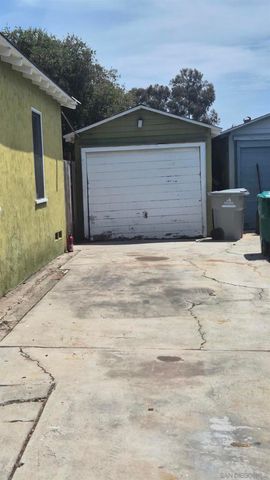 4649 Altadena, San Diego, CA 92115