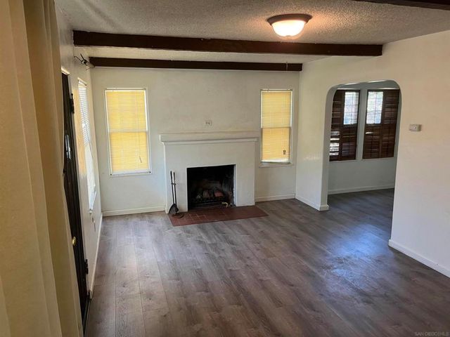 4649 Altadena, San Diego, CA 92115