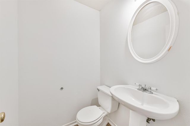 3304 Autumn Forest Drive, Pearland, TX 77584