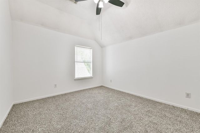 3304 Autumn Forest Drive, Pearland, TX 77584