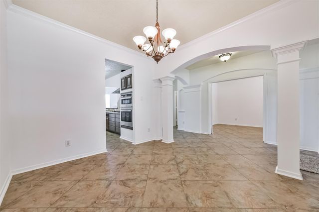 3304 Autumn Forest Drive, Pearland, TX 77584