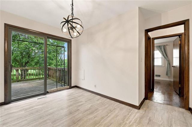 4814 Arlington Avenue, Kansas City, MO 64133