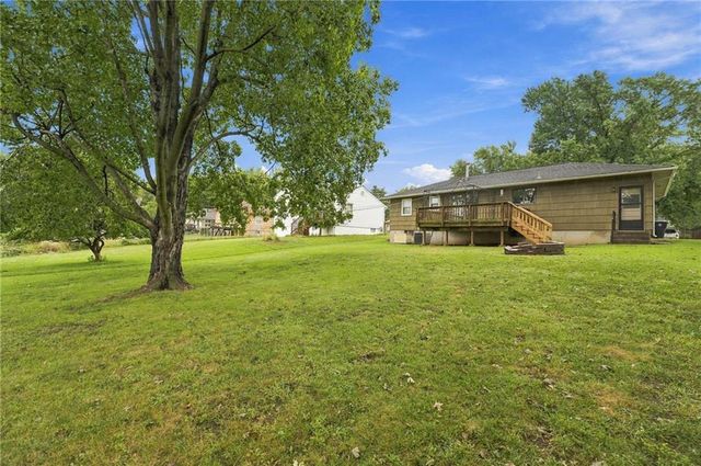 4814 Arlington Avenue, Kansas City, MO 64133
