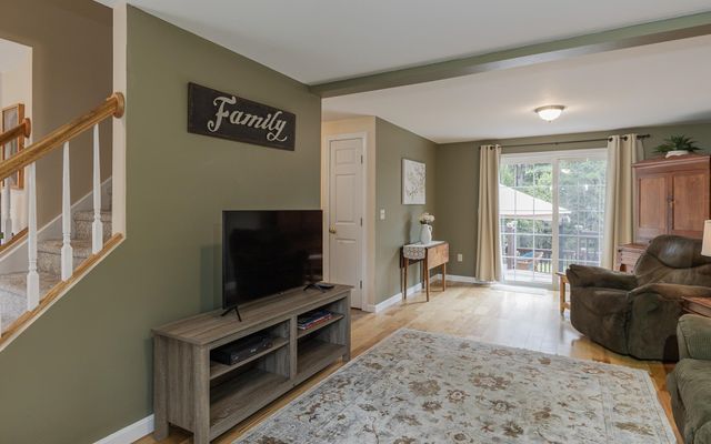 91 Katie Lane, Swanzey, NH 03446
