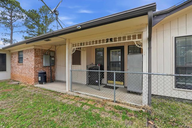 4 Spradlin Rd, Conway, AR 72032