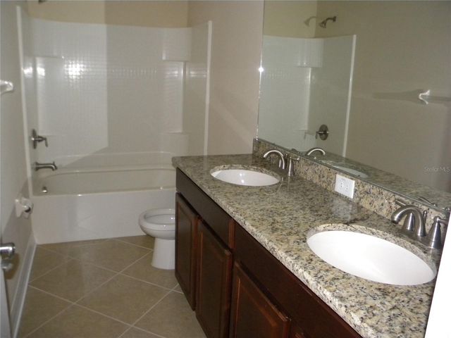 7810 TUSCANY WOODS DRIVE, Tampa, FL 33647