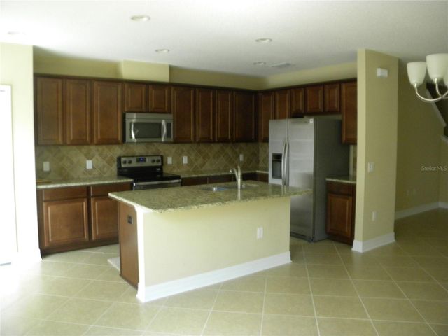 7810 TUSCANY WOODS DRIVE, Tampa, FL 33647