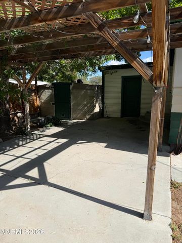 513 S Main Street, Yerington, NV 89447