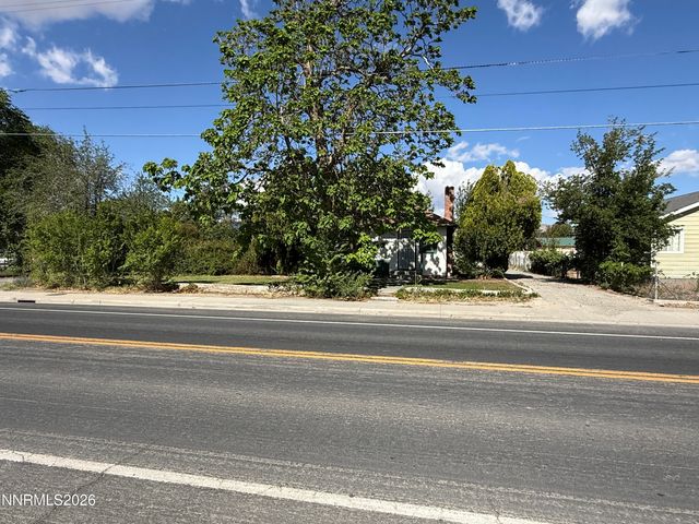 513 S Main Street, Yerington, NV 89447