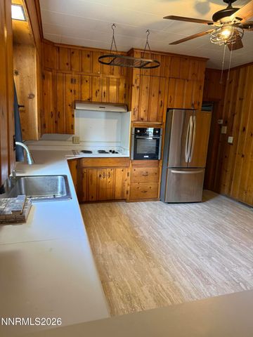 513 S Main Street, Yerington, NV 89447
