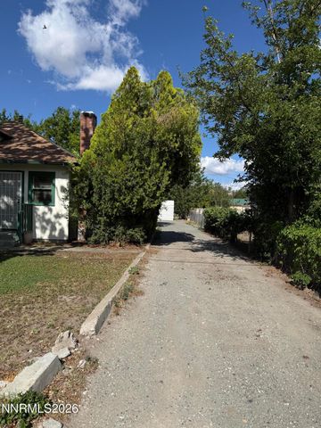 513 S Main Street, Yerington, NV 89447