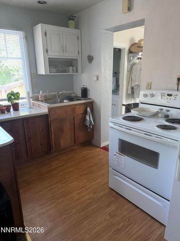 513 S Main Street, Yerington, NV 89447