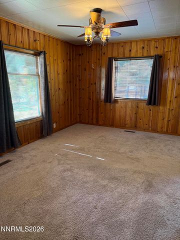 513 S Main Street, Yerington, NV 89447