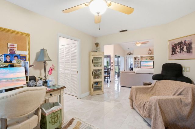 5853 Parkwalk Drive, Boynton Beach, FL 33472
