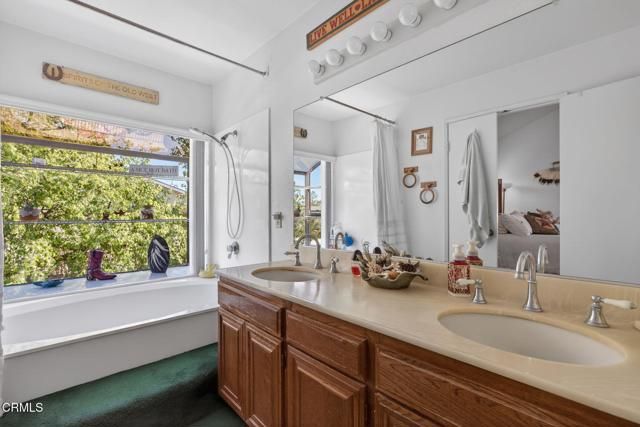 230 Spindlewood Avenue, Camarillo, CA 93012